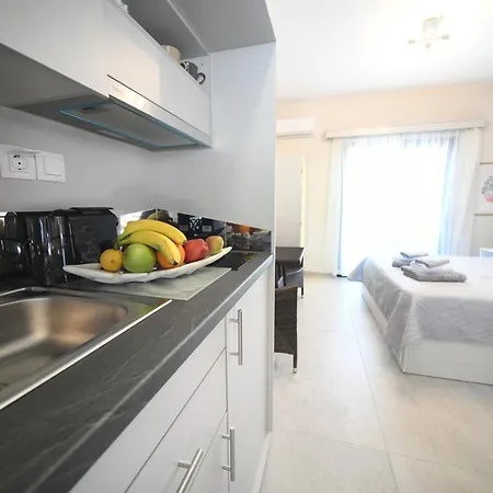 Apartamento Kalliria Myrties