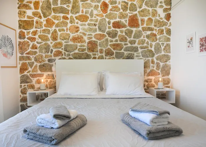 Kalliria شقة Myrties